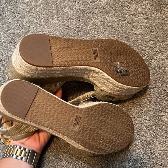 Michael Kors Wedges - Picture 6 of 6